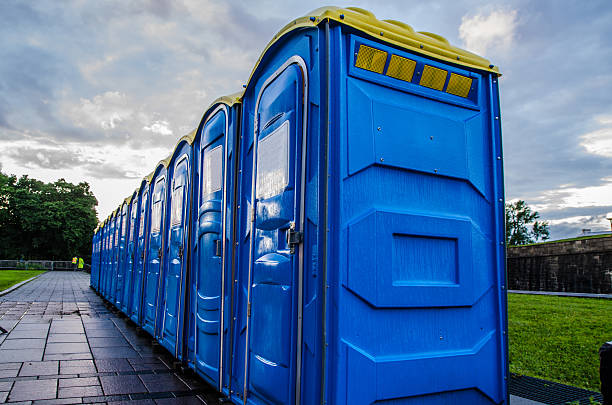 Porta potty delivery and setup in Mountlake Terrace, WA